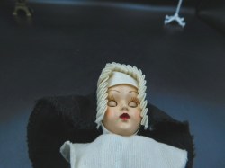 nun 7 in face
